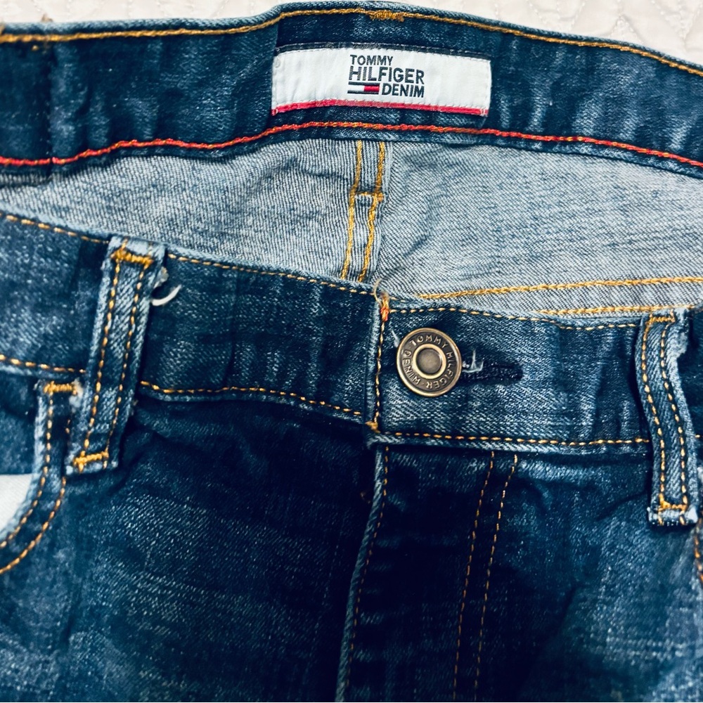 Tommy Hilfiger Men's Classic Indigo Jeans